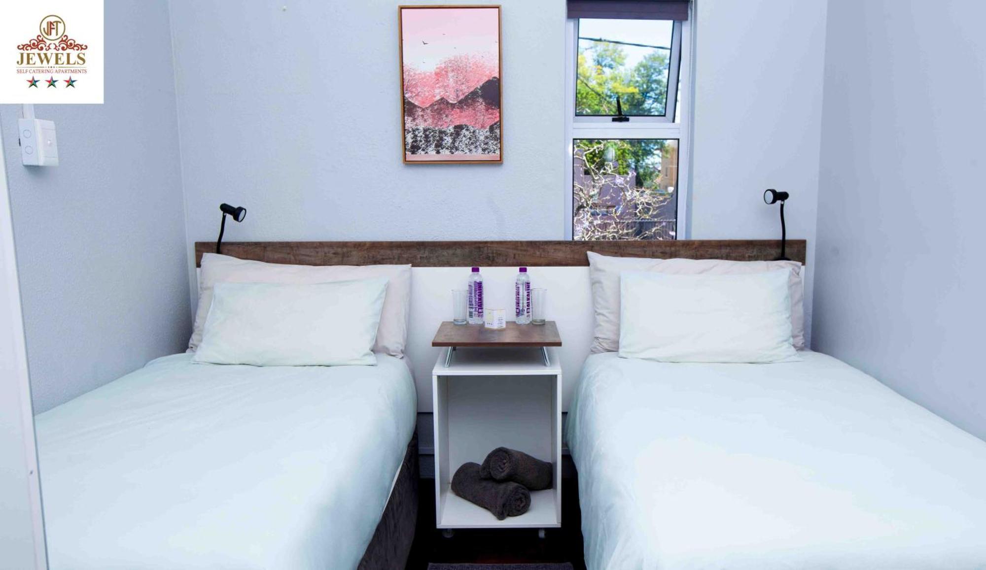 Jft Self Catering Units Bed & Breakfast East London Exterior foto