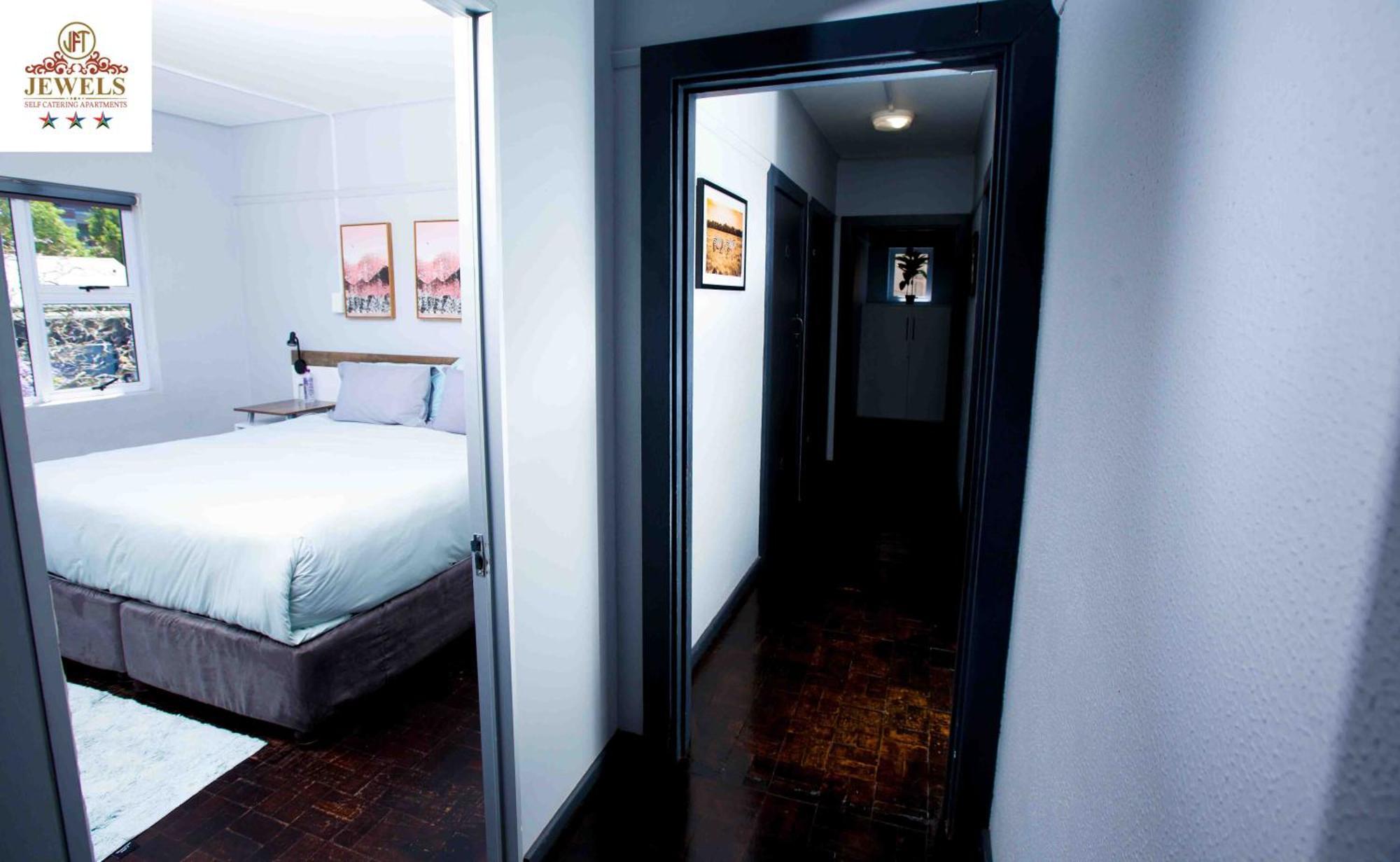 Jft Self Catering Units Bed & Breakfast East London Exterior foto